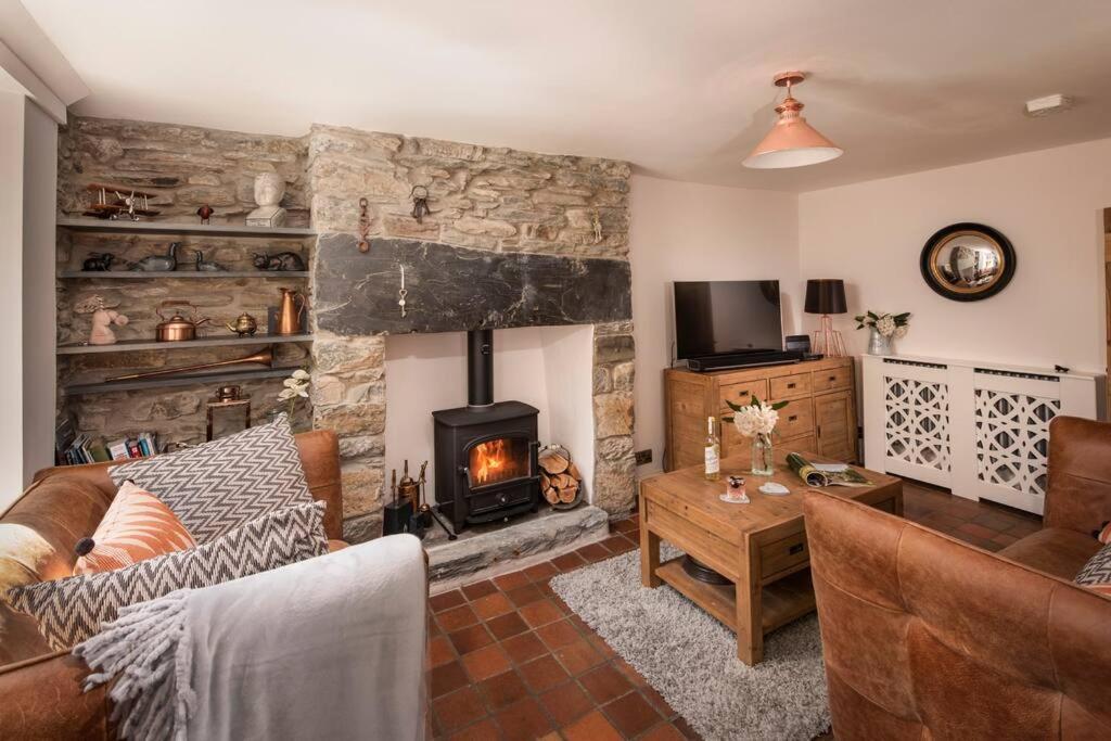 Charming Riverside Cottage In Snowdonia National Park Tanygrisiau Dış mekan fotoğraf